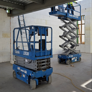 19’ Electric Slab Scissor Lifts