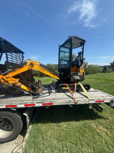 Typhon Mini Excavator 