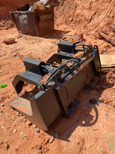 Skid Steer Grapple Bucket