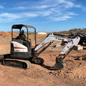 Mini excavator Bobcat E26