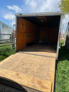 Enclosed 22dt trailer