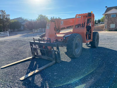 Telehandler forklift