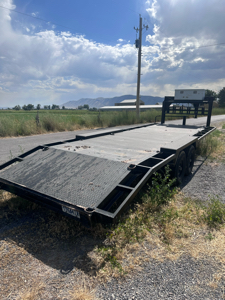 25’ gooseneck flatbed with winch for rent 