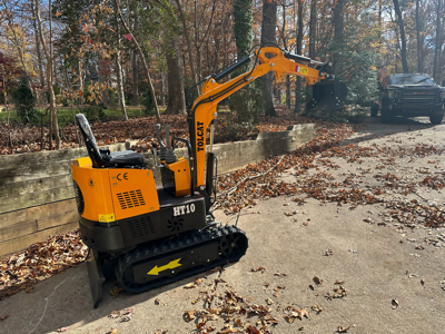 New 2023 Mini Excavator