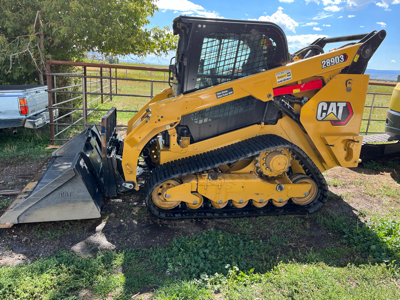 Track skid steer  