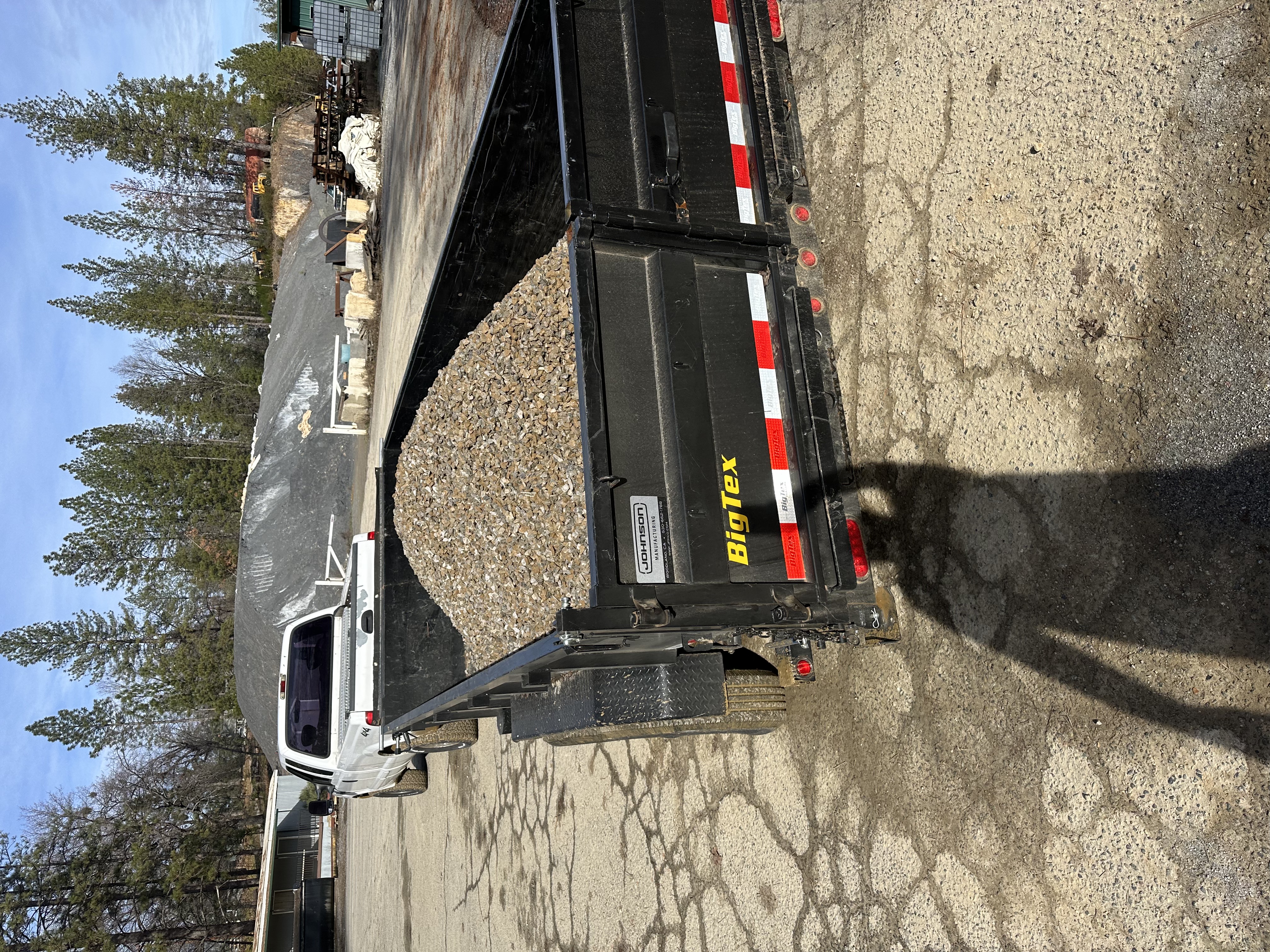 Dump Trailer, 16', 14,000Lbs GVW, Ramps