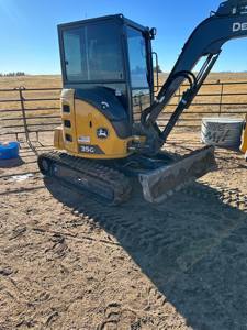 John Deere mini excavator 