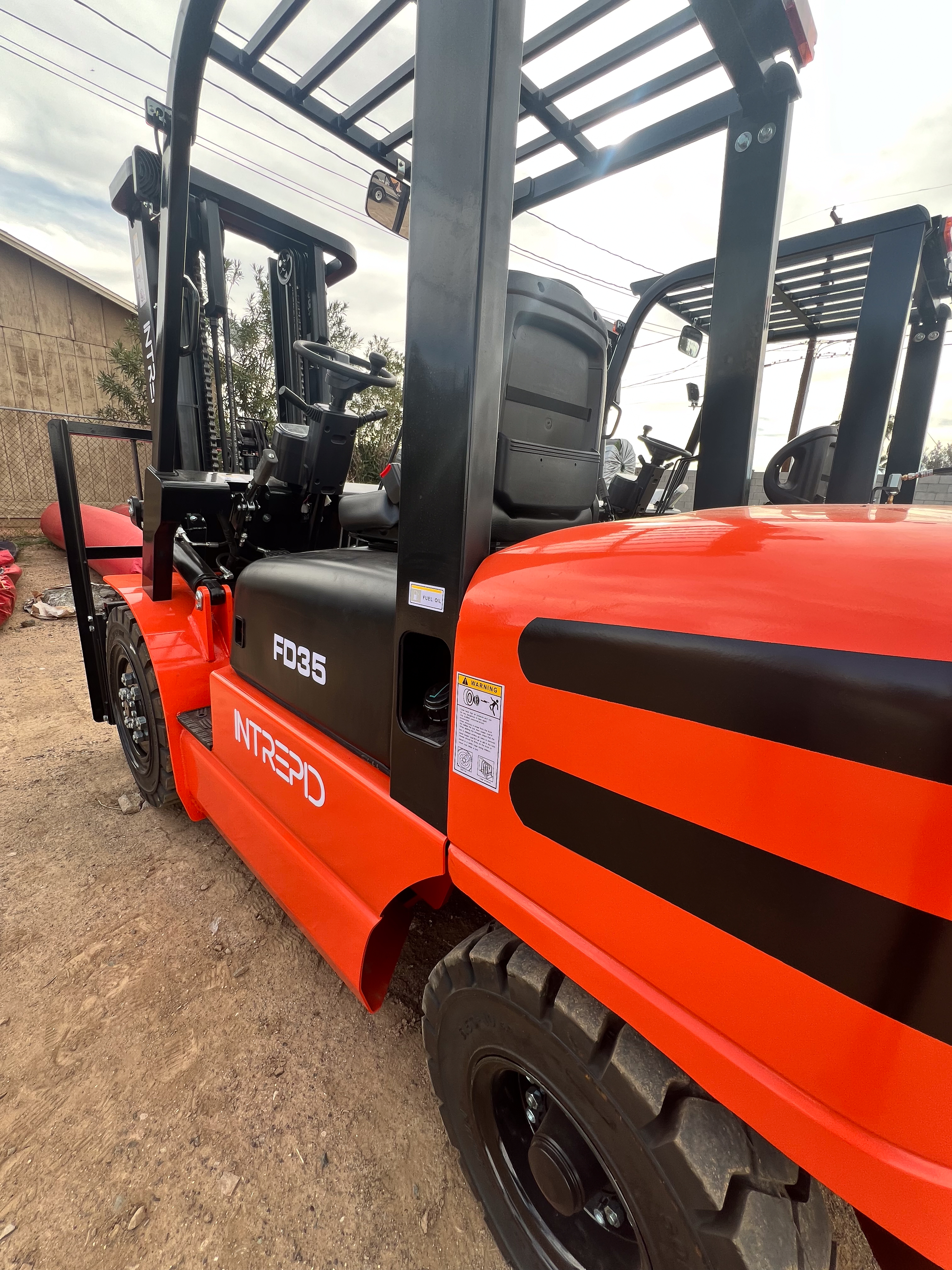 BRAND NEW INTREPID FORKLIFT