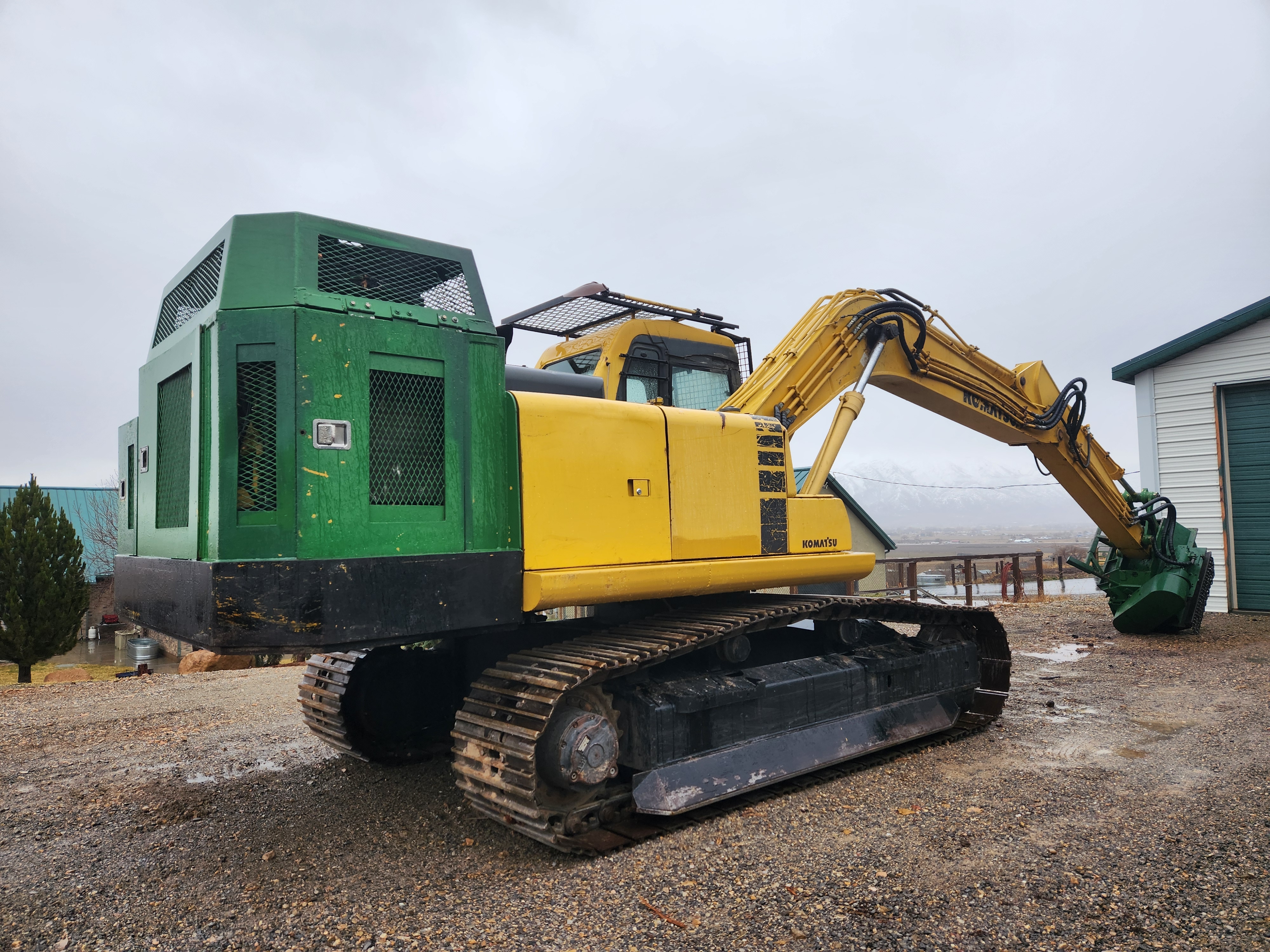 komatsu with mastication head