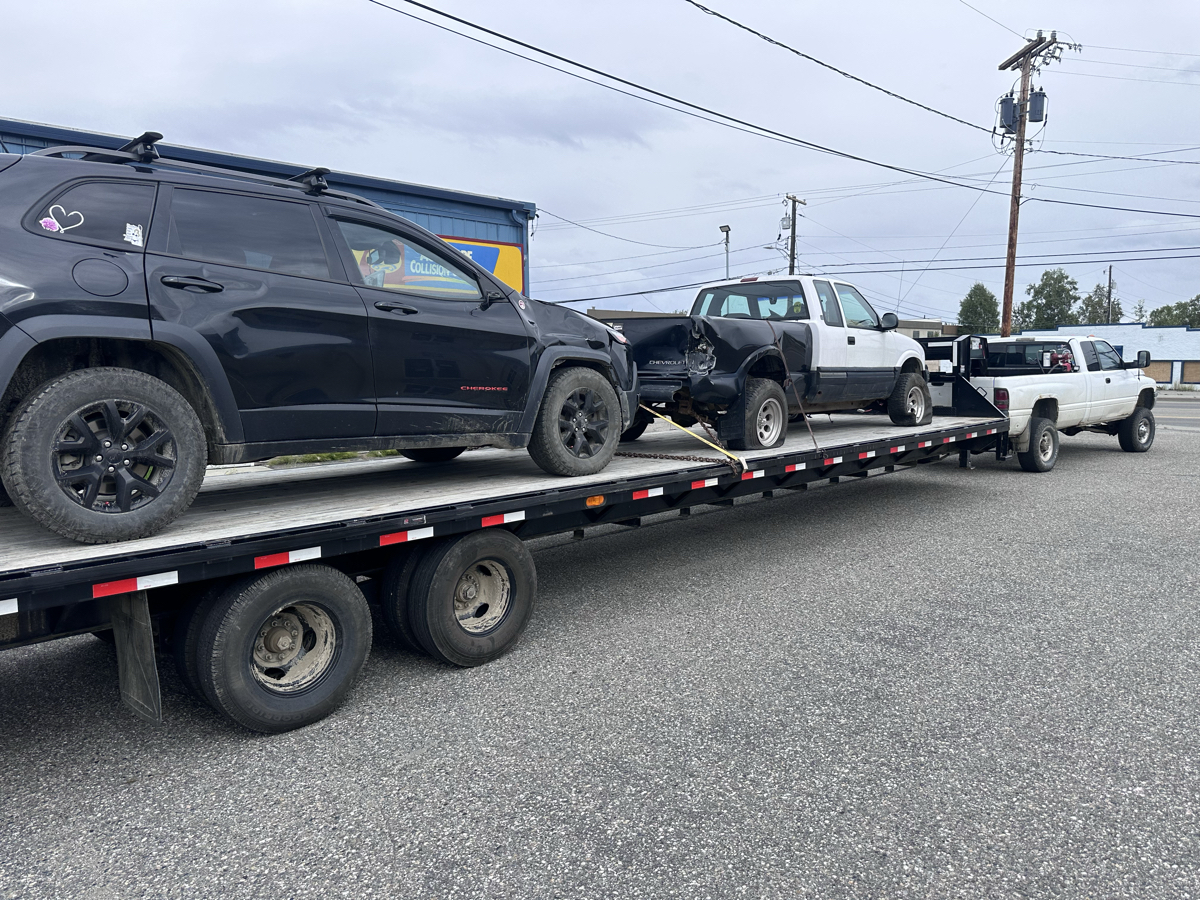 40 foot 25k GVW gooseneck with winch