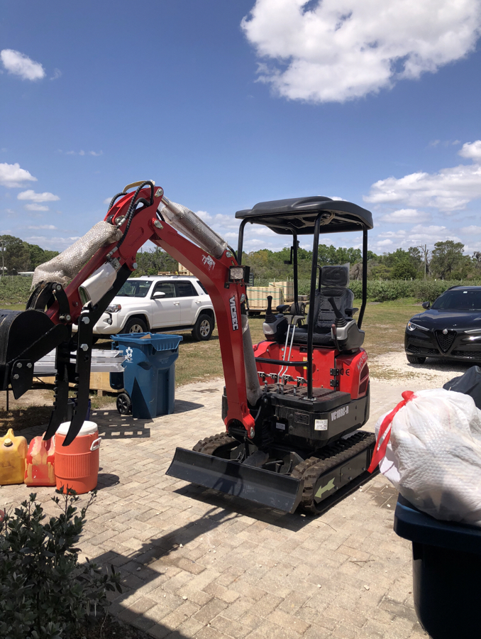 NEW 2T Mini Excavator 