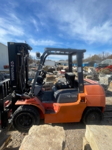 Forklift