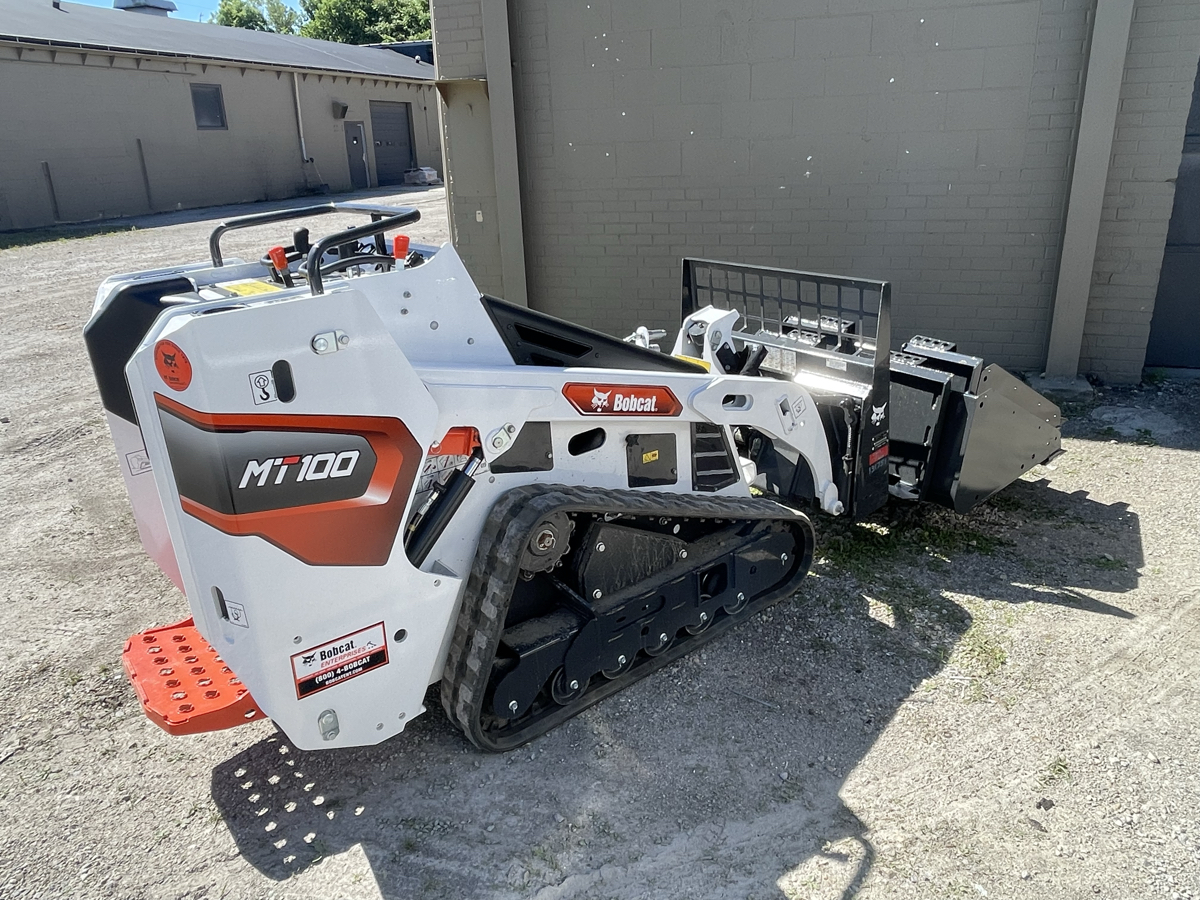 Mini Track Loader - Skid Steer - Dingo