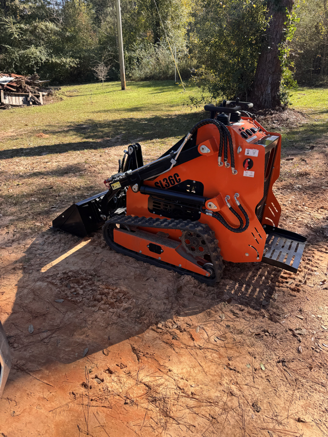 Mini skid steer